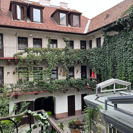 Wiener Garden Győr Extérieur photo